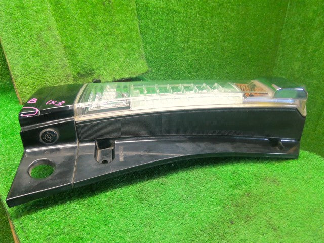 Ｎ－ＢＯＸ 左テールランプ DBA-JF1 33551-TY0-J51