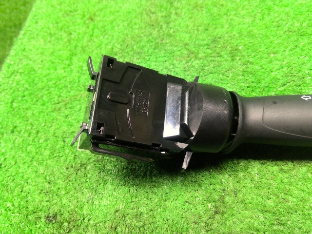 Ｎ－ＢＯＸ ライトスイッチ DBA-JF1 35255-TR0-U12