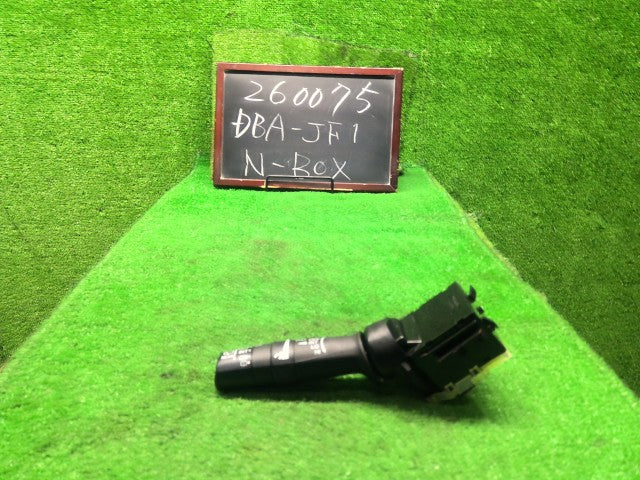 Ｎ－ＢＯＸ ワイパースイッチ DBA-JF1 35256-T0A-J11