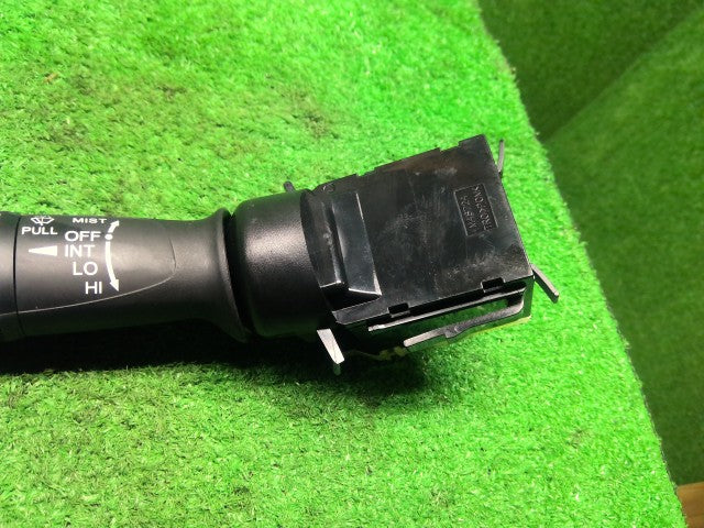 Ｎ－ＢＯＸ ワイパースイッチ DBA-JF1 35256-T0A-J11