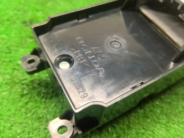 Ｎ－ＢＯＸ パワーウインドウスイッチ DBA-JF1 35750-TY0-J11