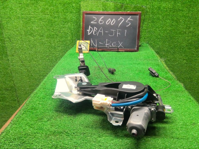 Ｎ－ＢＯＸ 右パワースライドドアモーター DBA-JF1 72010-TY0-901