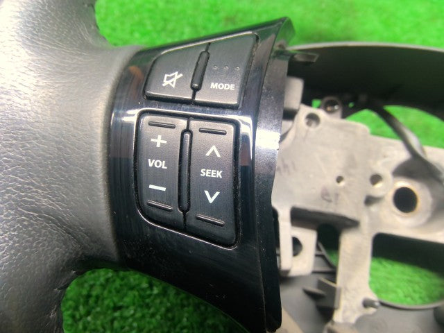 パレット ステアリングホイール DBA-MK21S 48110-82K71-FHT