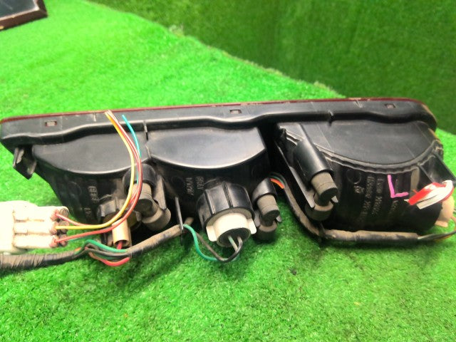 アルト 左テールランプ DBA-HA36S 35670-74P01