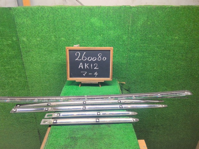 マーチ 外装部品 DBA-AK12 80870-1A600