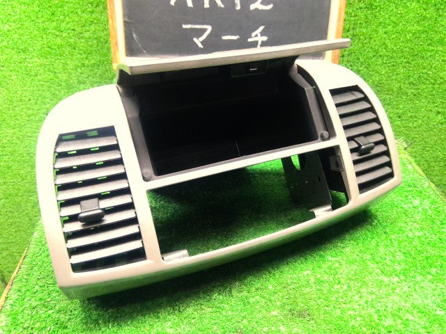 マーチ インストルメントパネル DBA-AK12 68261-1A18A