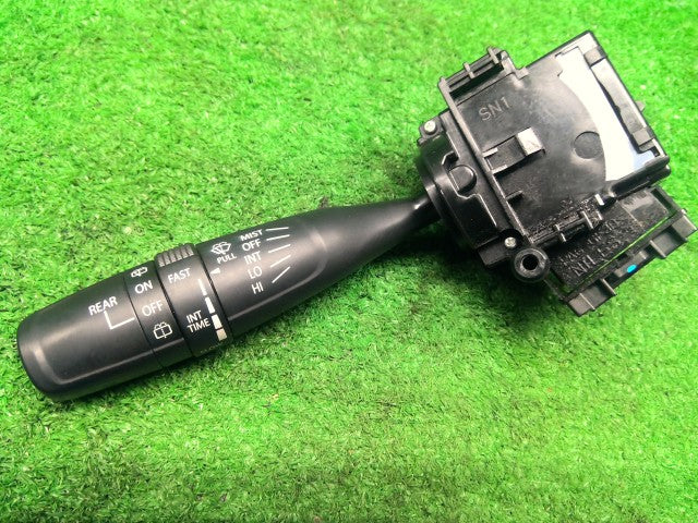 ソリオ ワイパースイッチ DBA-MA15S 37310-50M20