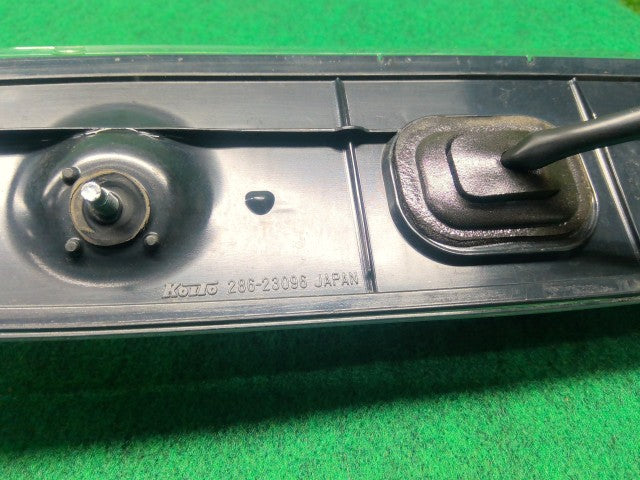 【中古】セレナ DAA-HFC26 ハイマウントストップランプ 26590-1VM0D