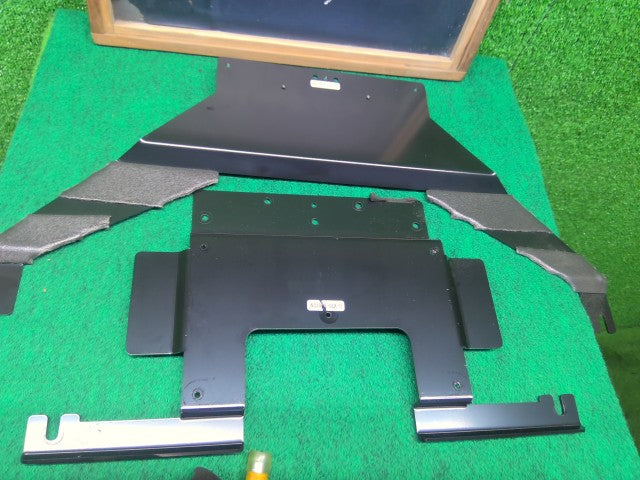 【中古】セレナ DAA-HFC26 フリップダウンモニター アルパイン