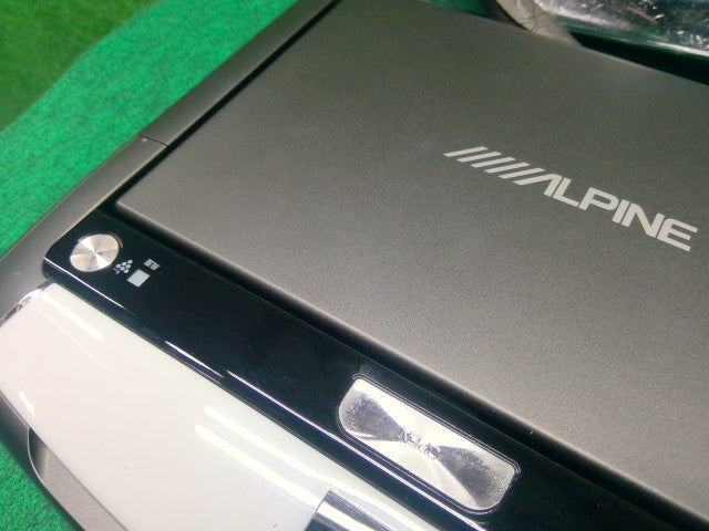 【中古】セレナ DAA-HFC26 フリップダウンモニター アルパイン
