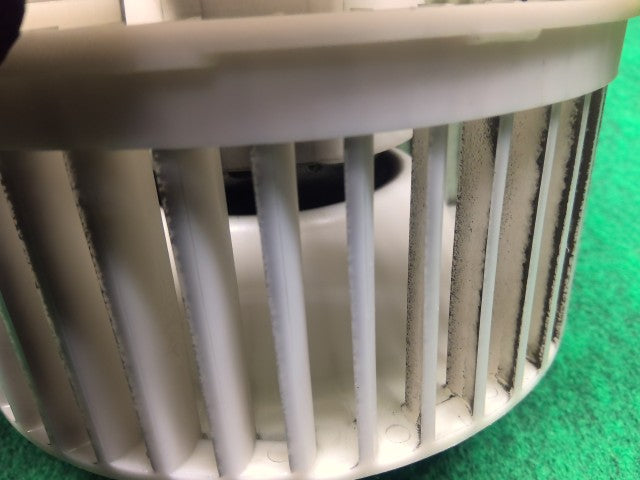 【中古】セレナ DAA-HFC26 ヒーターブロアモーター 27375-5TA1A