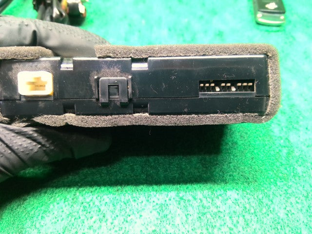 【中古】セレナ DAA-HFC26 日産 純正