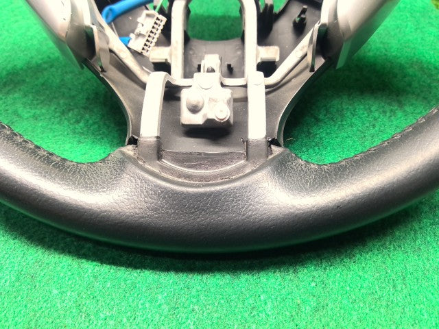 【中古】セレナ DAA-HFC26 ステアリングホイール 48430-1VA7A