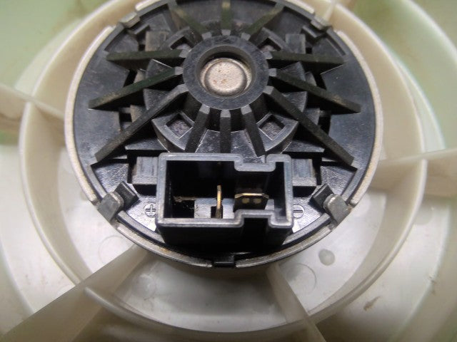 Ｒ２ ヒーターブロアモーター CBA-RC2 72210KG000