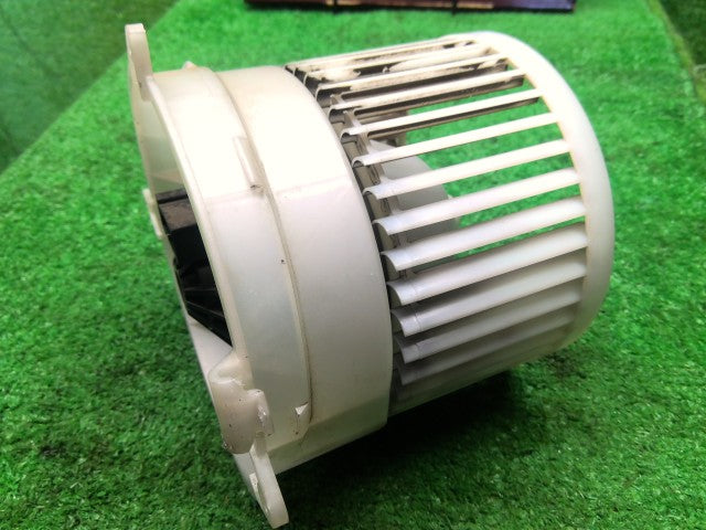 Ｒ２ ヒーターブロアモーター CBA-RC2 72210KG000