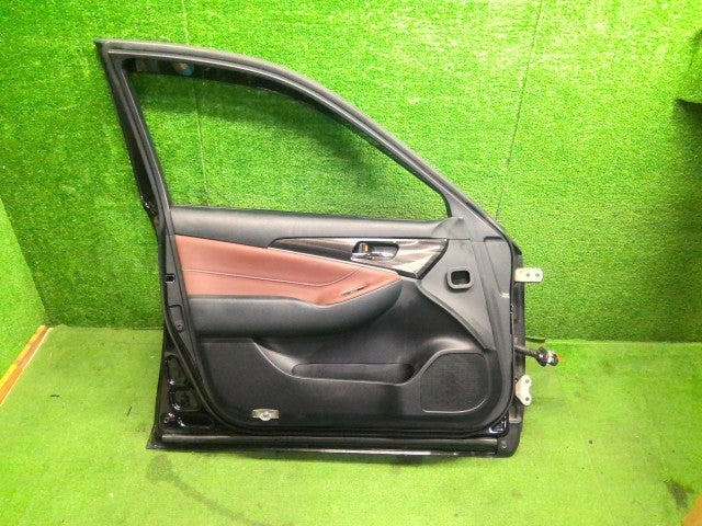 【中古】クラウン DAA-AWS210 左フロントドアＡＳＳＹ 67002-30A60