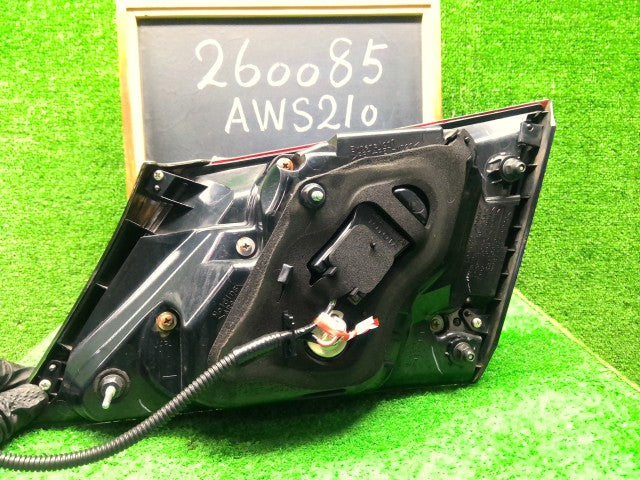 【中古】クラウン DAA-AWS210 左フィニッシャーランプ テールランプ