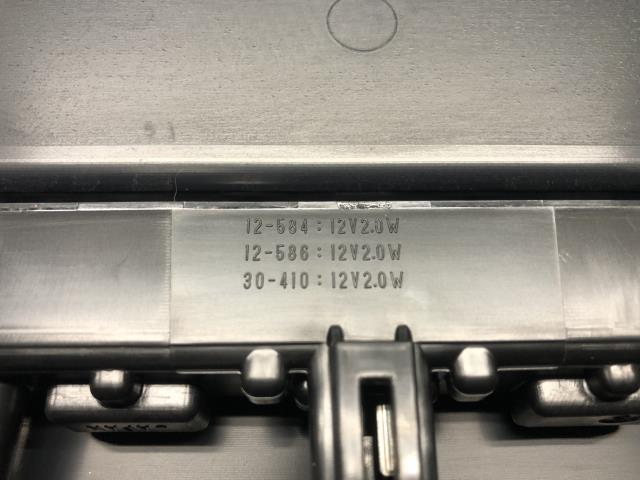 【中古】クラウン DAA-AWS210 ハイマウントストップランプ 81006-30100-C0