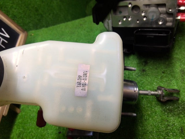 【中古】クラウン DAA-AWS210 ＡＢＳアクチュエーター 44050-30250