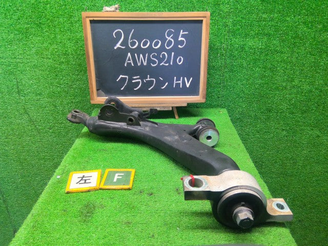 【中古】クラウン DAA-AWS210 左フロントロアアーム 48640-30340