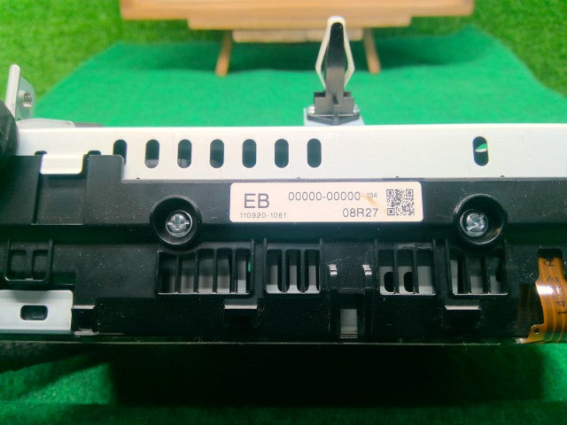 【中古】クラウン DAA-AWS210 ＡＣ エアコン