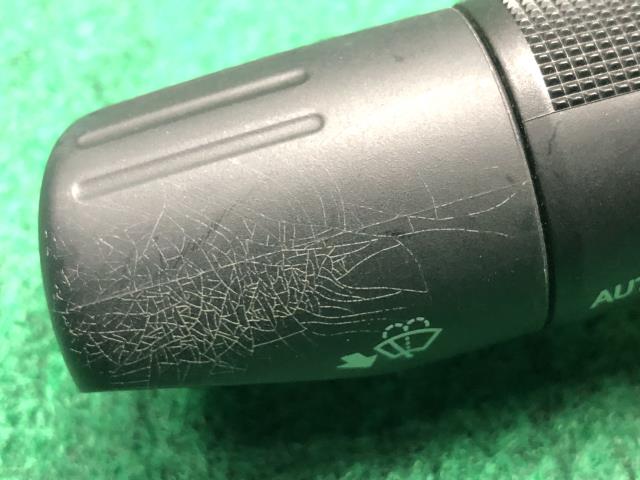 【中古】クラウン DAA-AWS210 ディマースイッチ 84140-33230