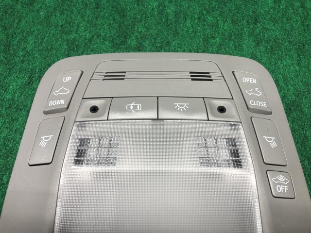 【中古】クラウン DAA-AWS210 ルームランプ 81260-30G40-B0