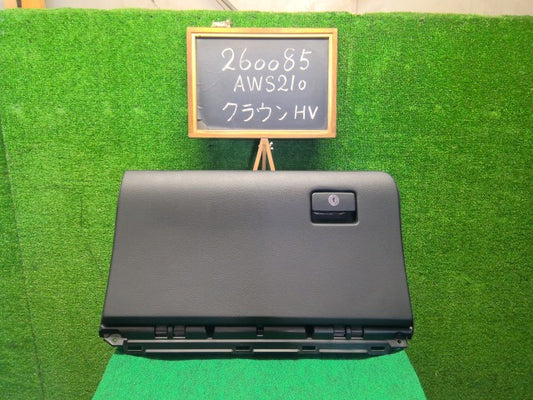 【中古】クラウン DAA-AWS210 グローブＢＯＸ 55550-30501-C0