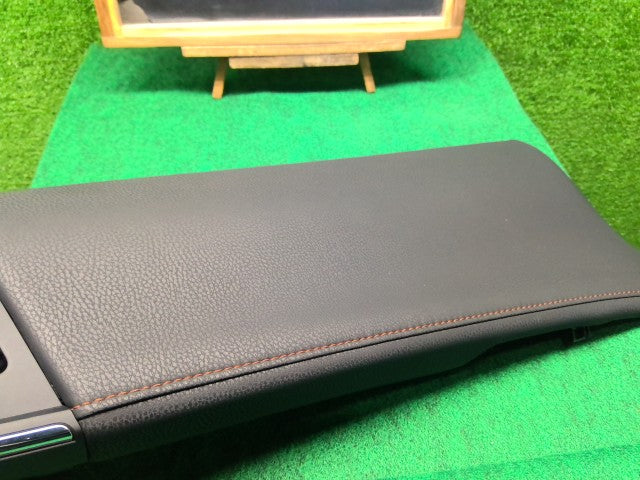 【中古】クラウン DAA-AWS210 エアコン吹き出し口 55480-30050-C8
