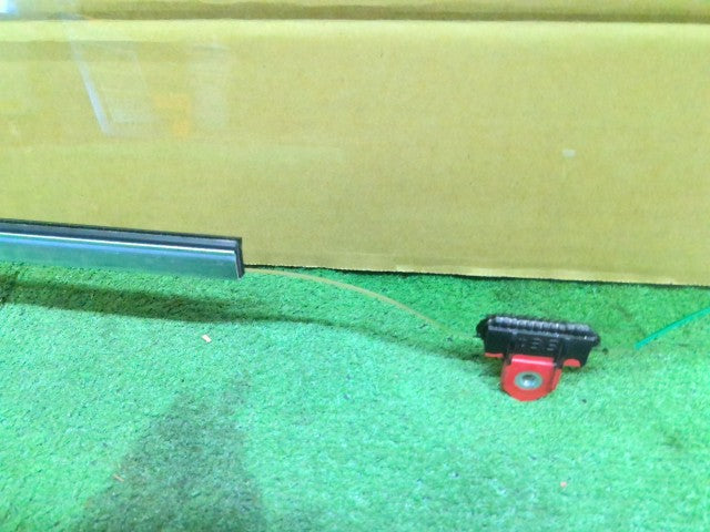 アクア 左Ｆドアガラス DAA-NHP10 68102-52042