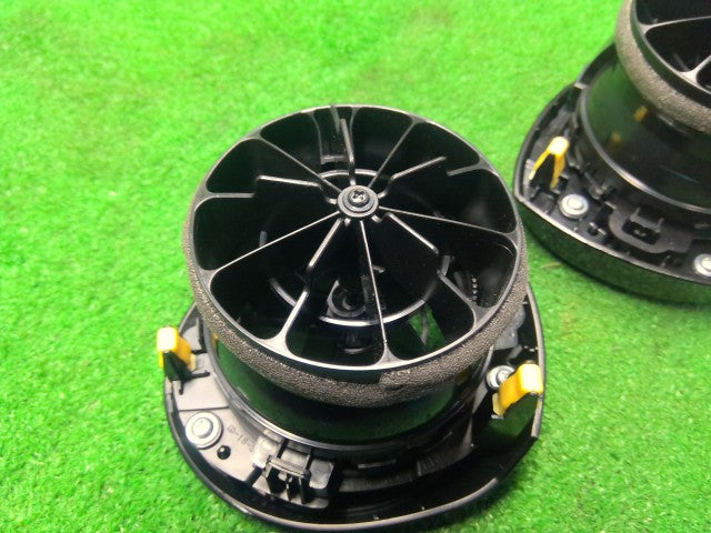 アクア エアコン吹き出し口 DAA-NHP10 55011-52040-C2