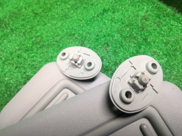 アクア サンバイザー DAA-NHP10 74310-52D80-B0