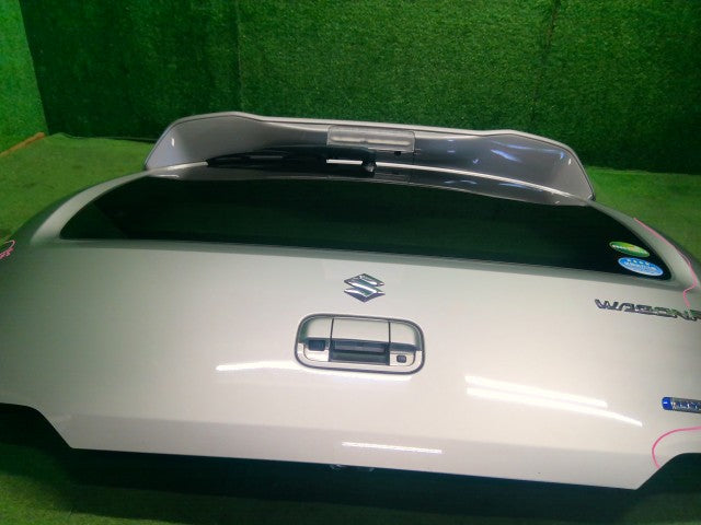 ワゴンＲ バックドアＡＳＳＹ 5AA-MH95S 69100-63R10