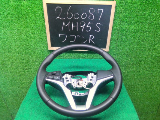ワゴンＲ ステアリングホイール 5AA-MH95S 48110-63RC0-GJL