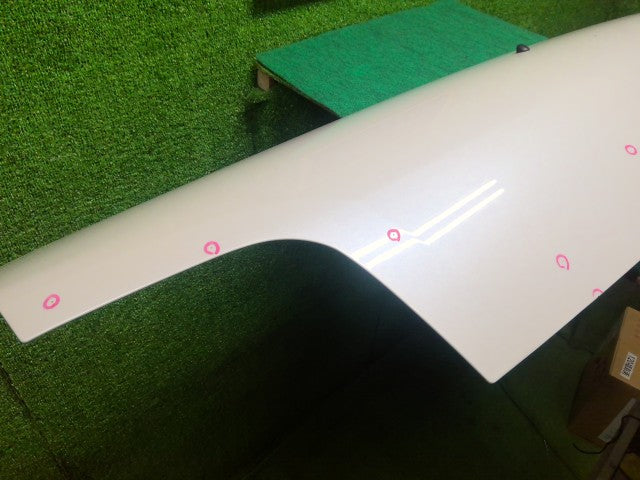 【中古】ピクシス EBD-S331M ボンネットフード 53301-B5022