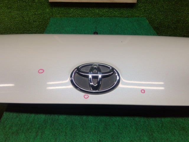 【中古】ピクシス EBD-S331M ボンネットフード 53301-B5022