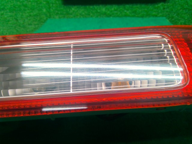 【中古】ピクシス EBD-S331M 右テールランプ 81550-B5020