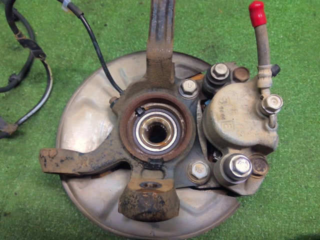 【中古】ピクシス EBD-S331M 右フロントナックルハブＡＳＳＹ 43211-B5041