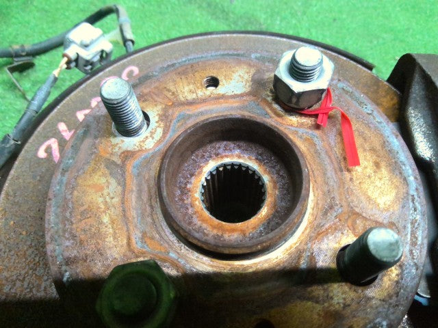 【中古】ピクシス EBD-S331M 左フロントナックルハブＡＳＳＹ 43212-B5041