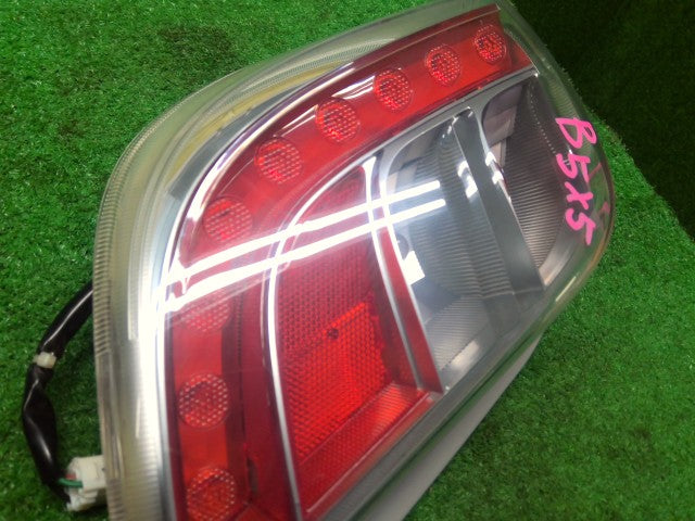 ミライース 左テールランプ DBA-LA310S 81560-B2391