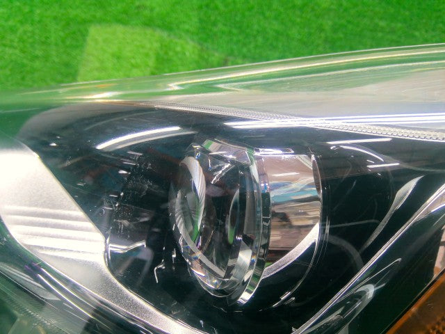 プリウス 左ヘッドランプＡＳＳＹ DAA-ZVW50 81185-47850