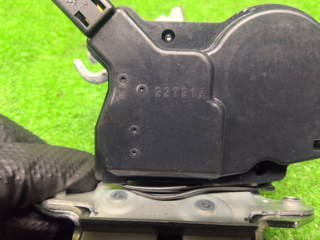 【中古】パレット DBA-MK21S バックドアロックソレノイド 82510-66K01 自社品番260093 Z7T