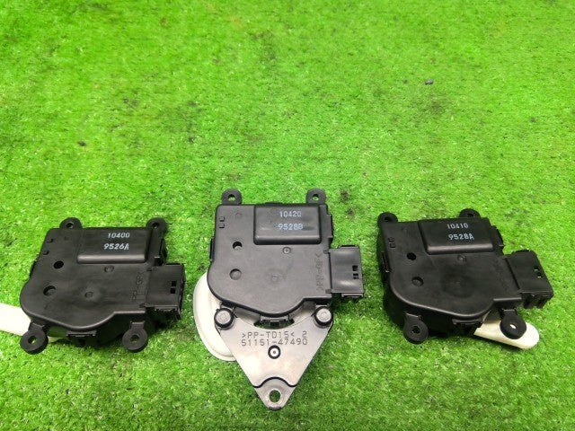 【中古】パレット DBA-MK21S サーボモーター 3点セット 95653-82K80 自社品番260093 Z7T
