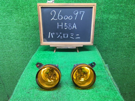 パジェロミニ フォグランプ左右セット ABA-H58A 8315A015,8315A016