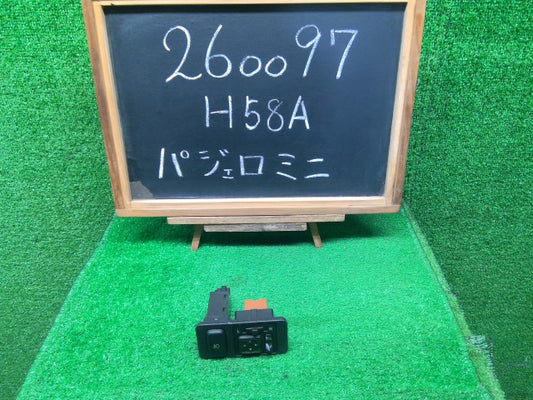 パジェロミニ ドアミラースイッチ ABA-H58A MR951347