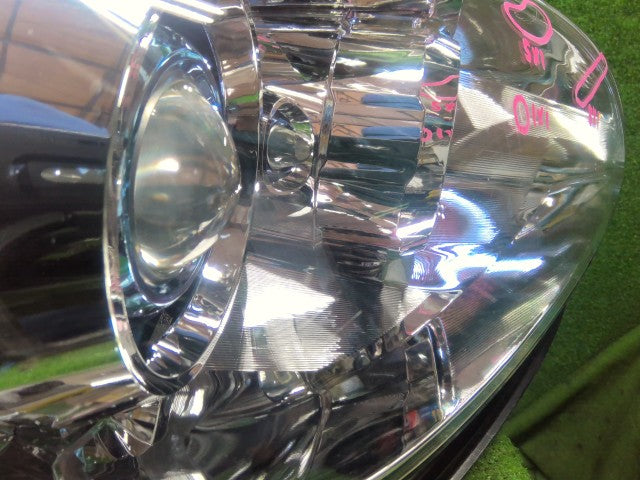 ステップワゴン 右ヘッドランプＡＳＳＹ DBA-RG1 33101-SLJ-J01