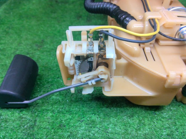 ステップワゴン フューエルポンプ DBA-RG1 17045-SLJ-010