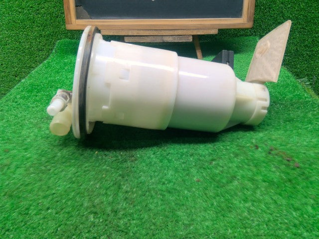 ハイゼット フューエルポンプ EBD-S211P 23210-B5030