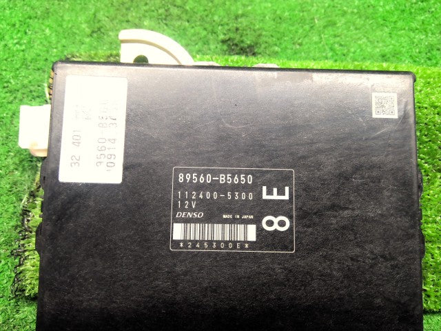 ハイゼット エンジンコンピューター EBD-S211P 89560-B5662