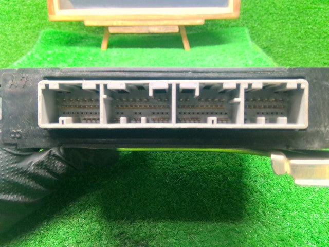 ハイゼット エンジンコンピューター EBD-S211P 89560-B5662